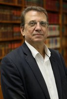 Prof Lukas Muntingh